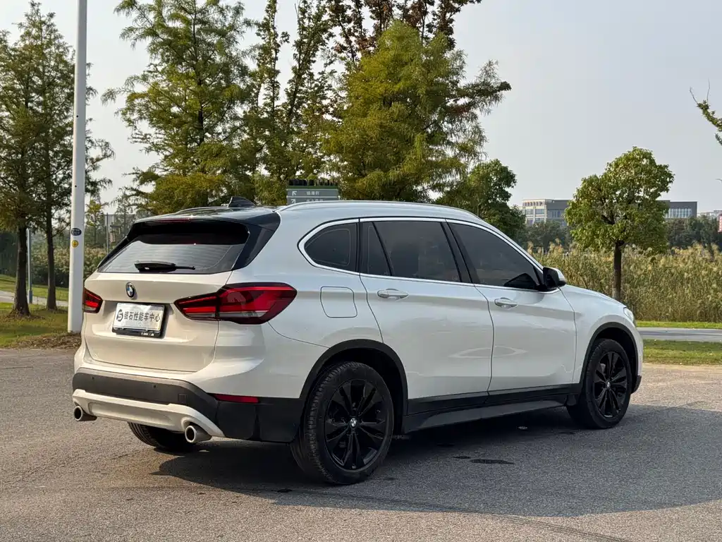 BMW X1 — миниатюра 6