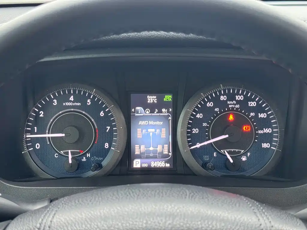 Toyota Sienna — миниатюра 18
