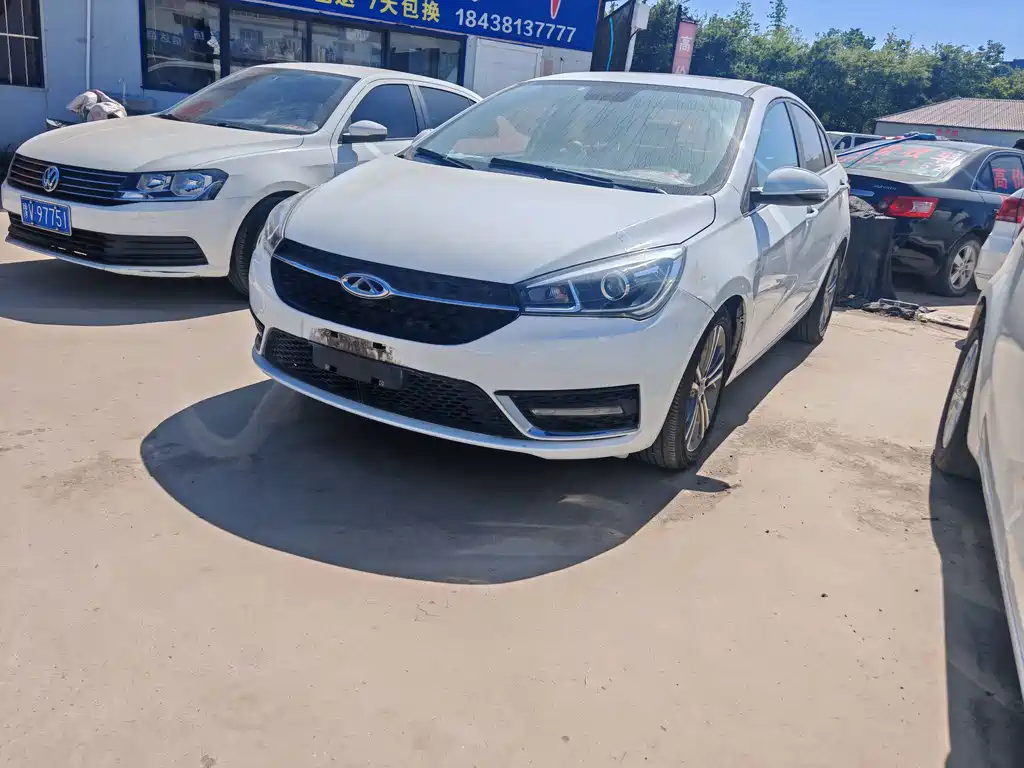 Chery Arrizo 5