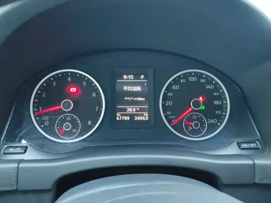 Volkswagen Tiguan — миниатюра 14
