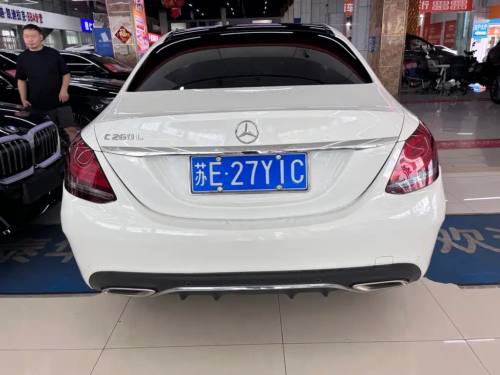 Mercedes-Benz C-Class — миниатюра 4