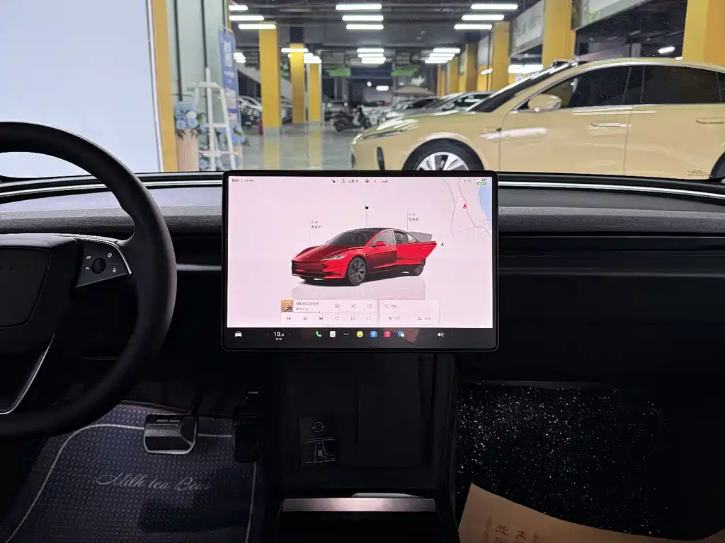 Tesla Model 3 — фотографии объявления, Фото 17