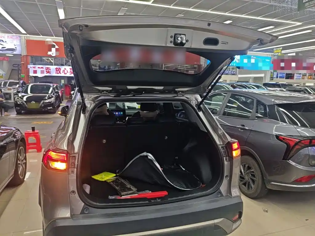 Toyota Frontlander — миниатюра 19