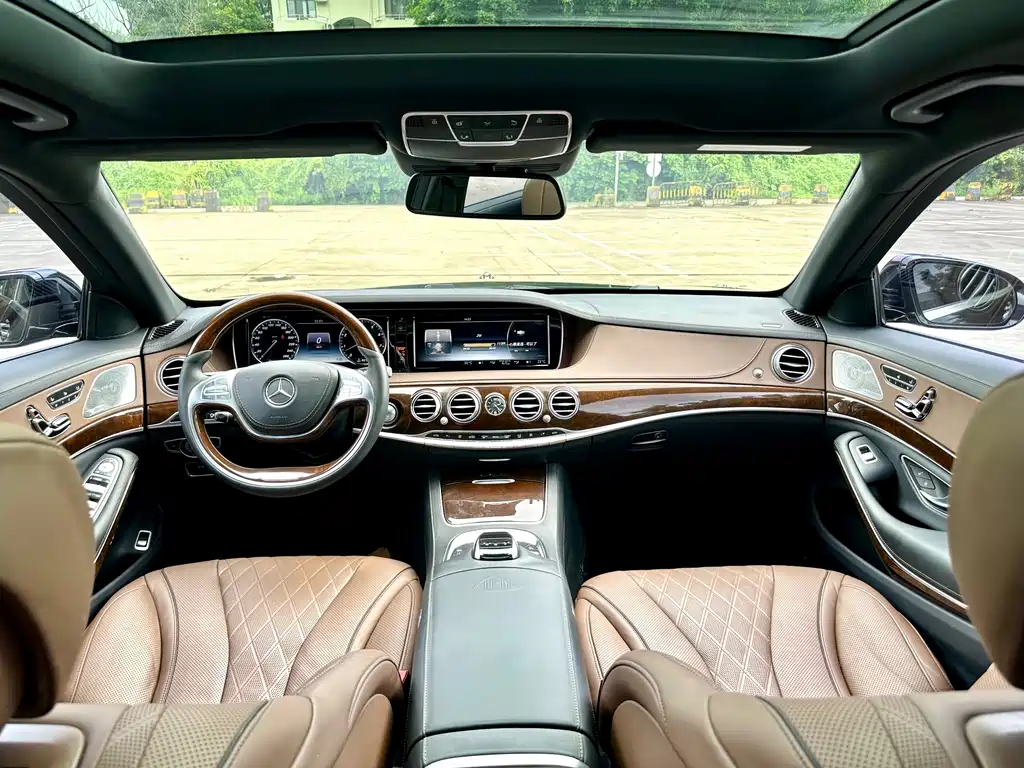 Mercedes-Benz S-Class — миниатюра 11