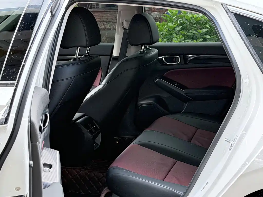 Honda Integra — миниатюра 8