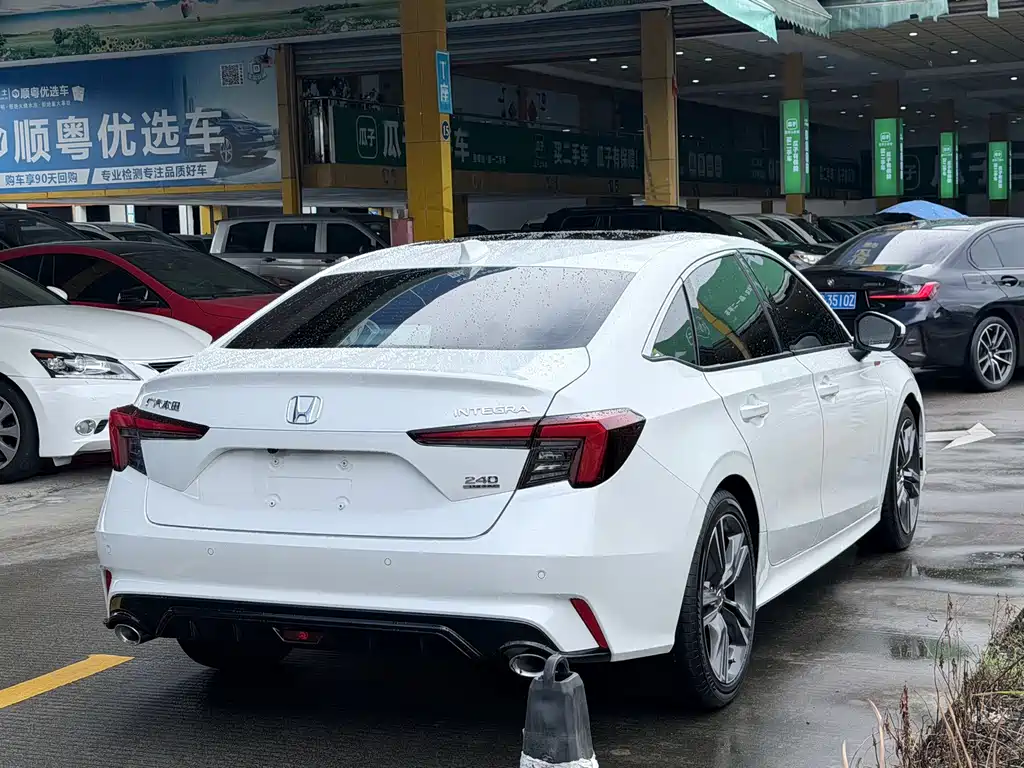 Honda Integra — миниатюра 11