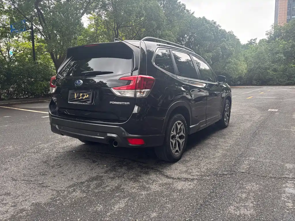 Subaru Forester 2020 2.0i Luxury EyeSight