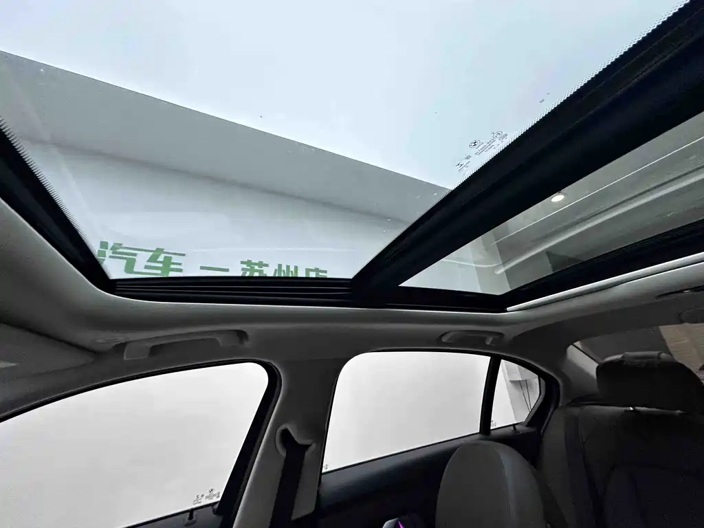 BMW 3 Series — миниатюра 15