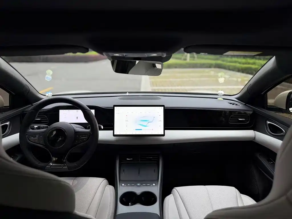 BYD Seal 06 — миниатюра 9