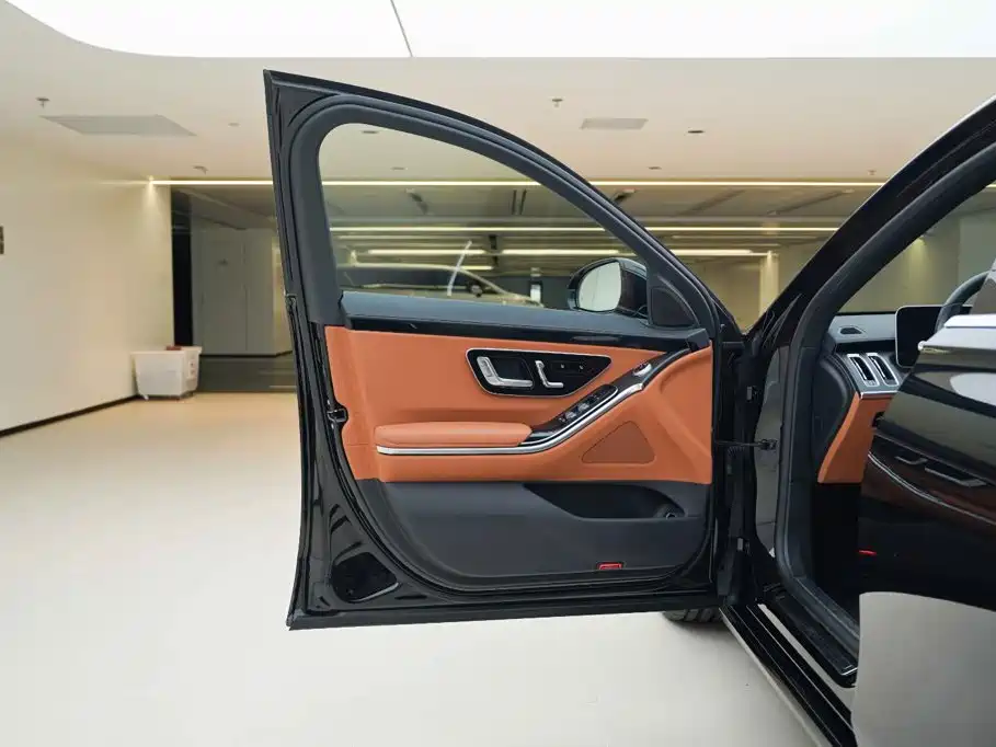 Mercedes-Benz S-Class — миниатюра 15