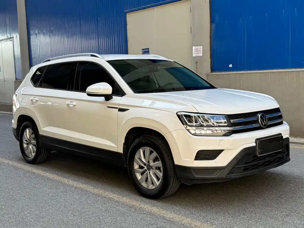 Volkswagen Tharu — миниатюра 3