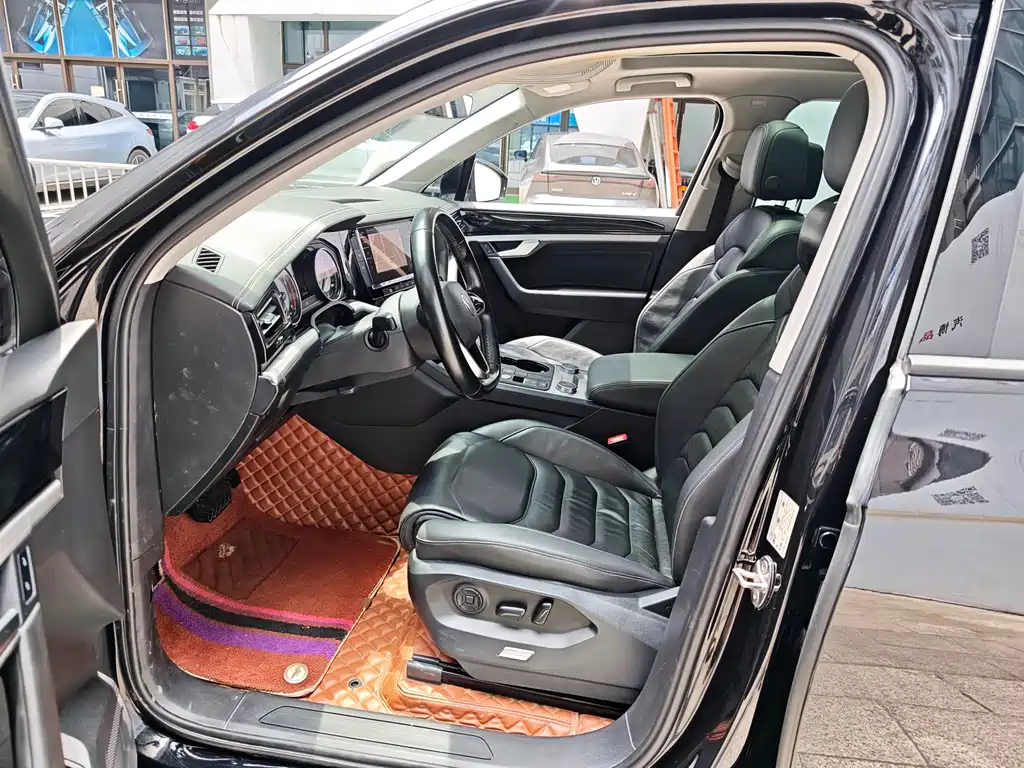 Volkswagen Touareg 2019 2.0TSI VI
