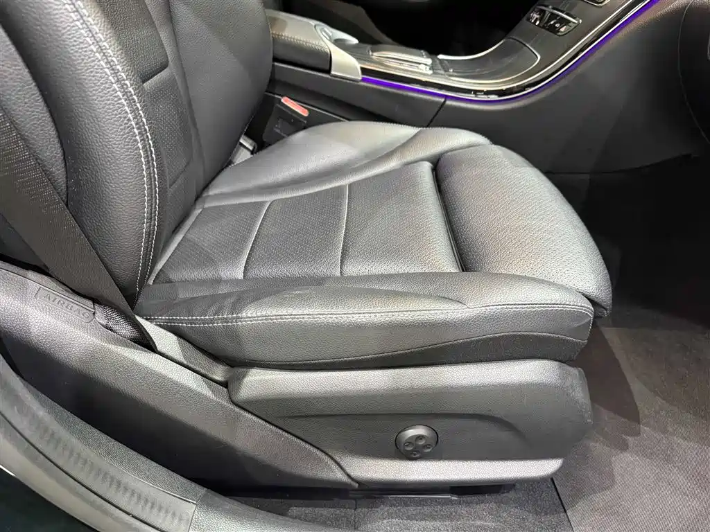 Mercedes-Benz C-Class — миниатюра 27