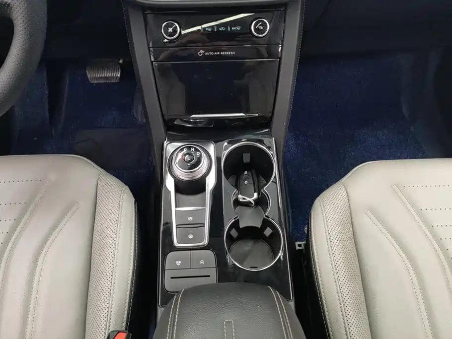 Ford Escape — миниатюра 16