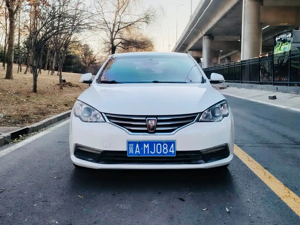 Roewe 360 1.5L Auto Luxury Edition, фото 2