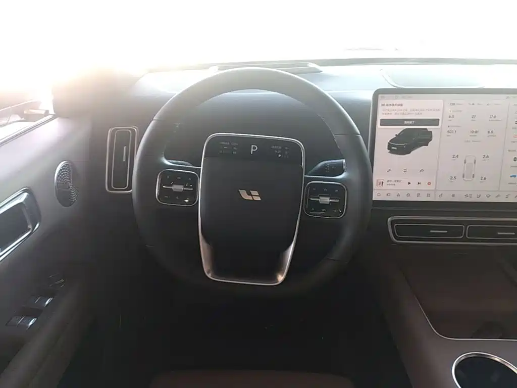 Li Auto Li L6 — миниатюра 11