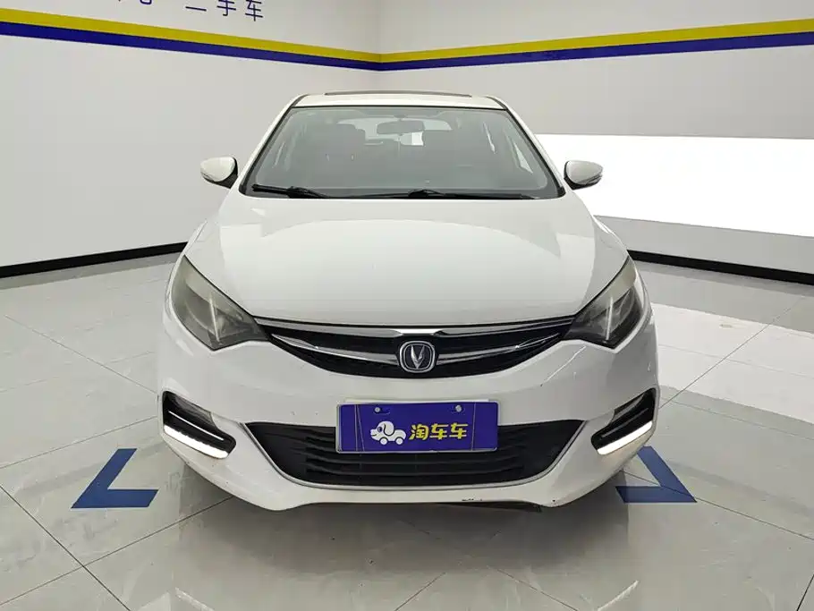 Changan Eado XT — миниатюра 2