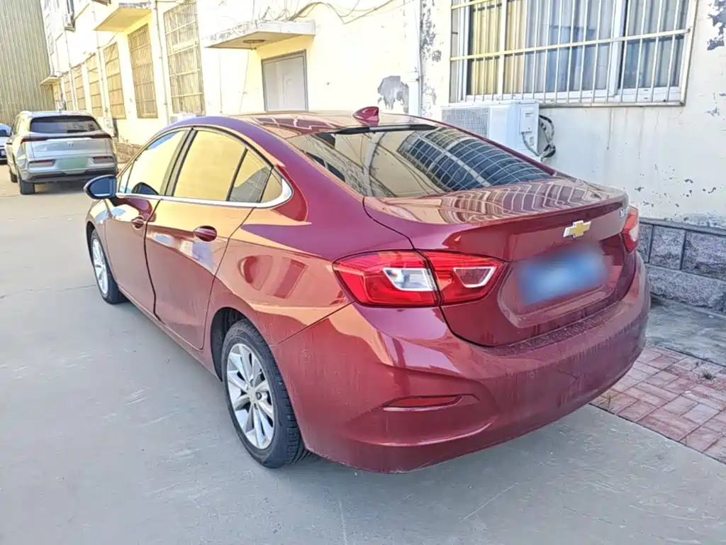 Chevrolet Cruze — миниатюра 5