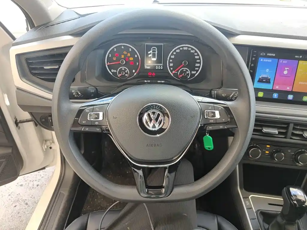 Volkswagen Polo — миниатюра 11