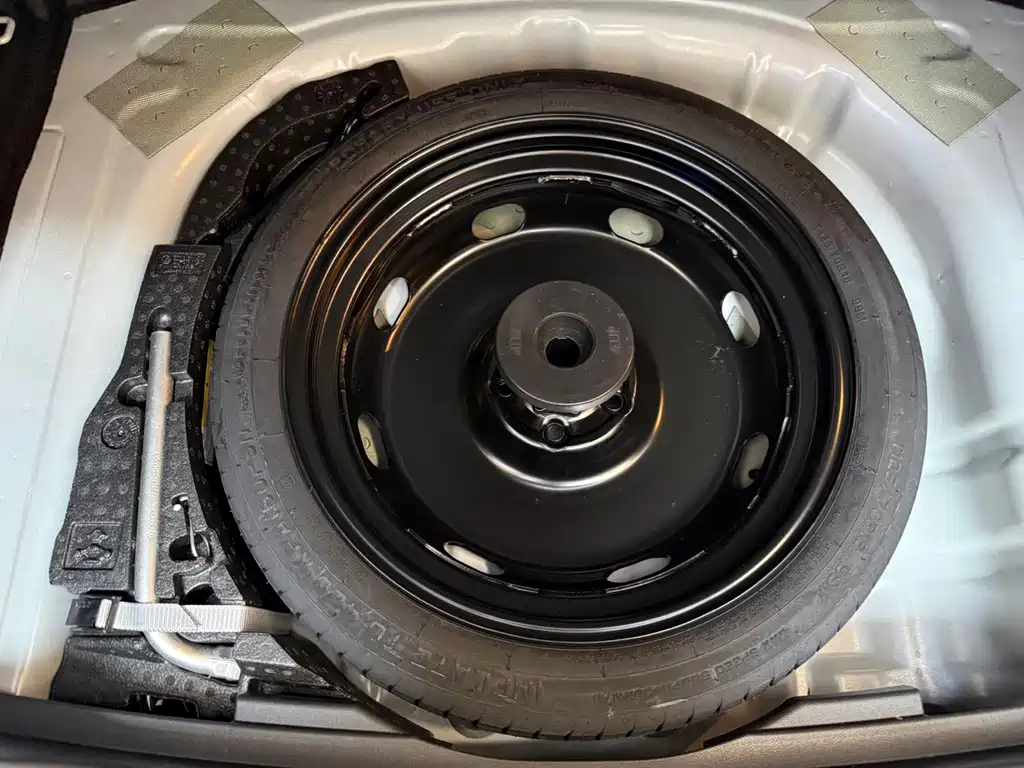 Volkswagen Tharu — миниатюра 20