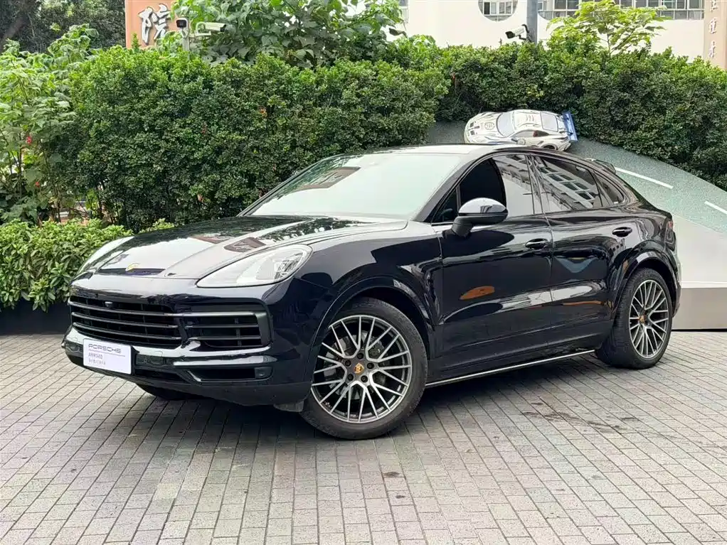 Porsche Cayenne 2021