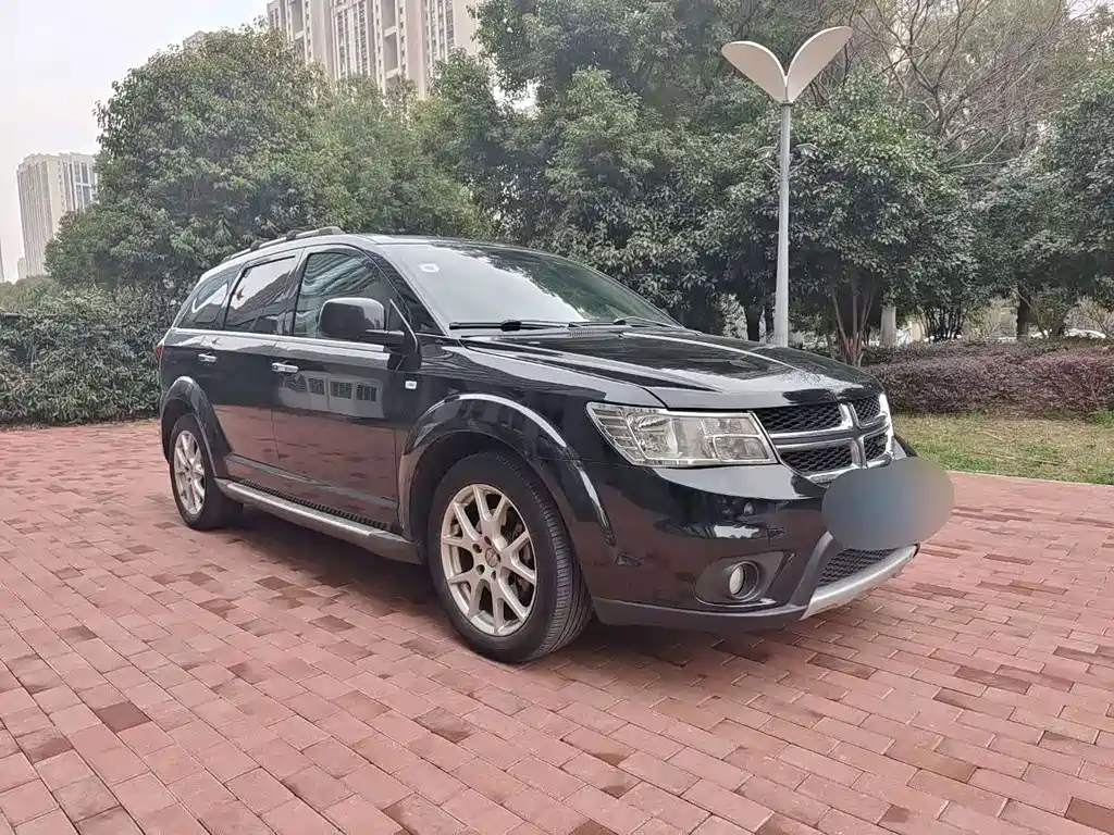 Dodge Journey — миниатюра 2