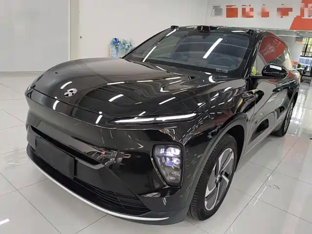 2023 Nio ES8