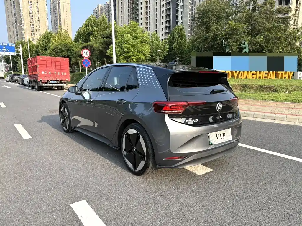 Volkswagen ID.3 — миниатюра 7