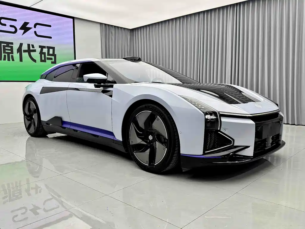 HiPhi HiPhi Z 2023 мест