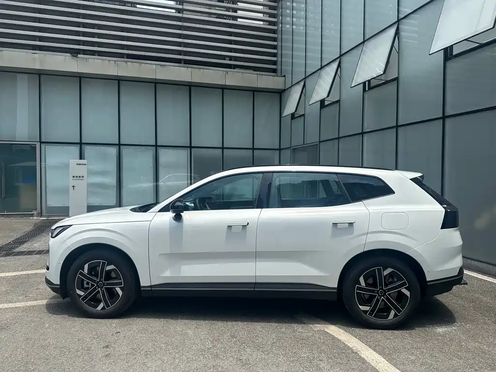 Volvo XC70 2026 Core