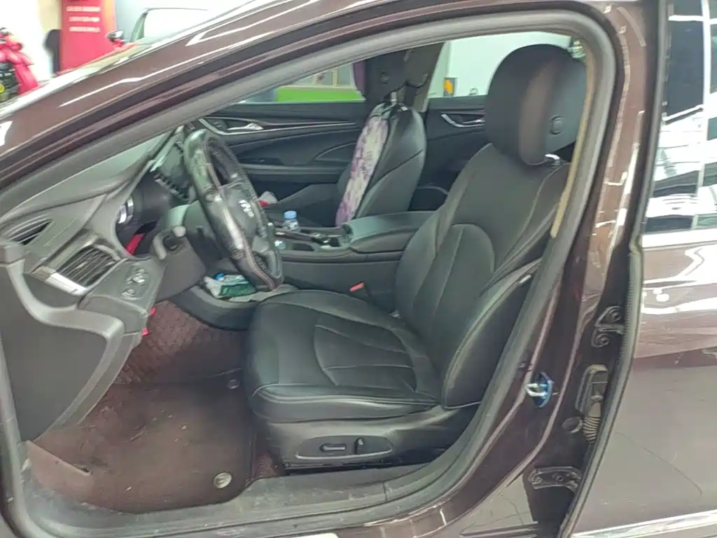 Buick LaCrosse — миниатюра 15