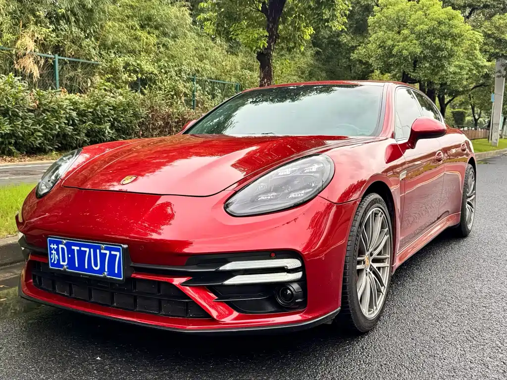 Porsche Panamera