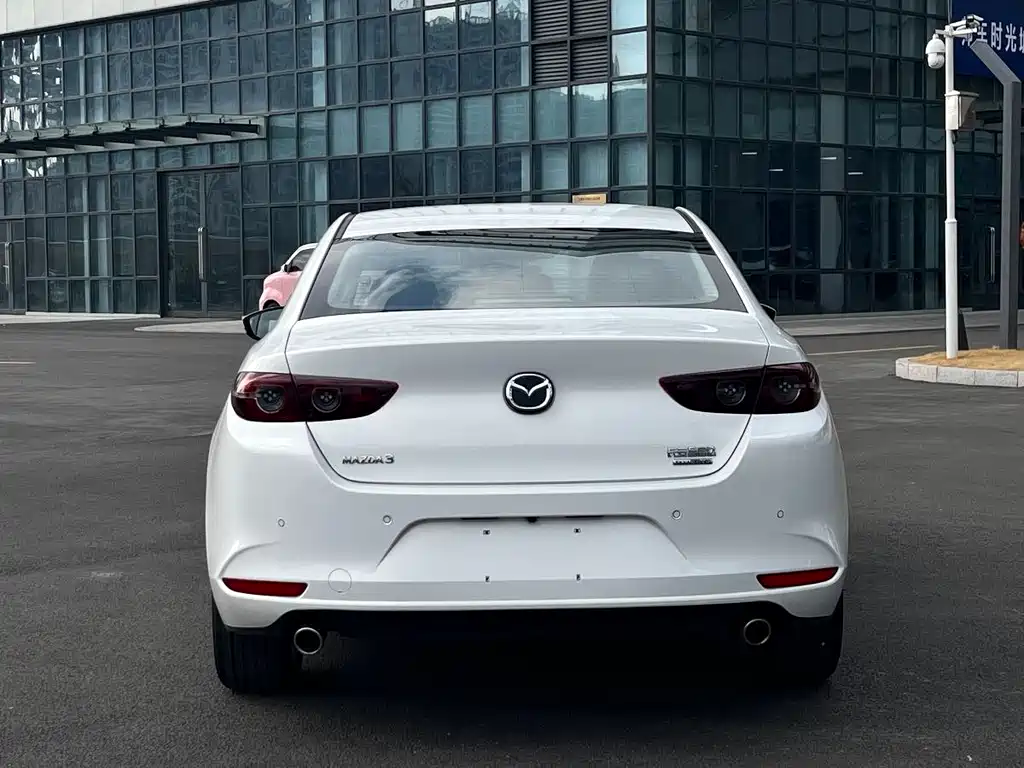MAZDA 3 ANGKESAILA