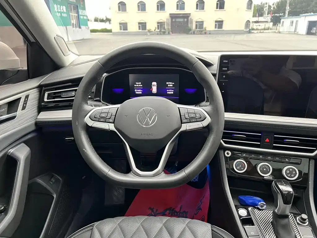 Volkswagen Sagitar — миниатюра 13
