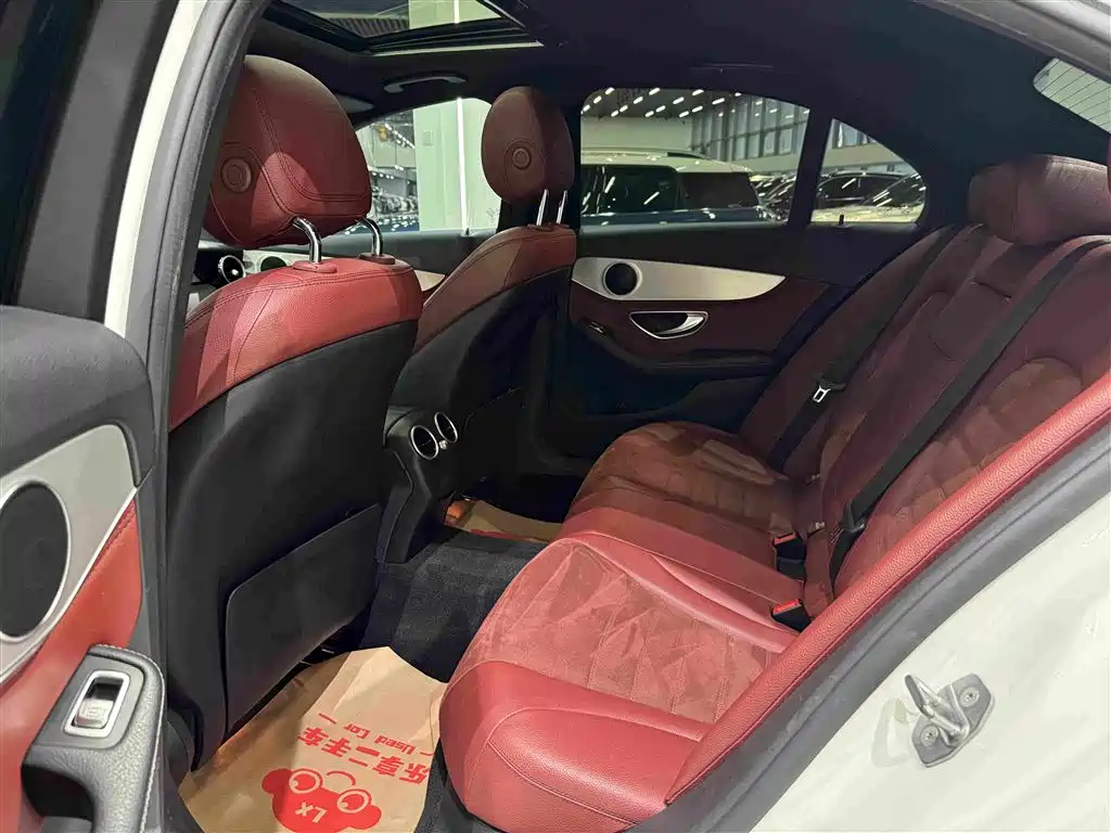 Mercedes-Benz C-Class — миниатюра 19