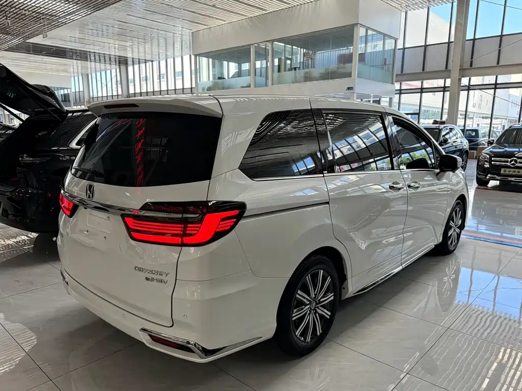 Honda Odyssey — миниатюра 15