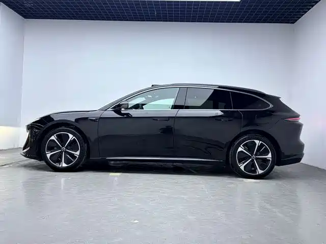 NIO ET5T — миниатюра 4