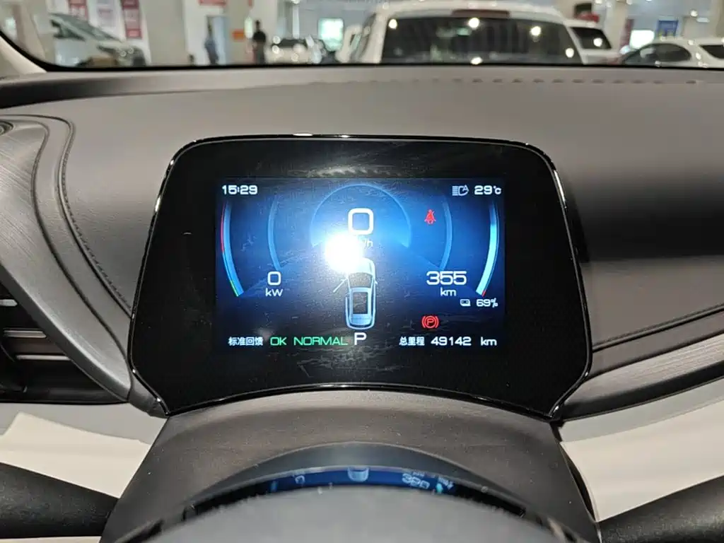 BYD Yuan Plus — миниатюра 12