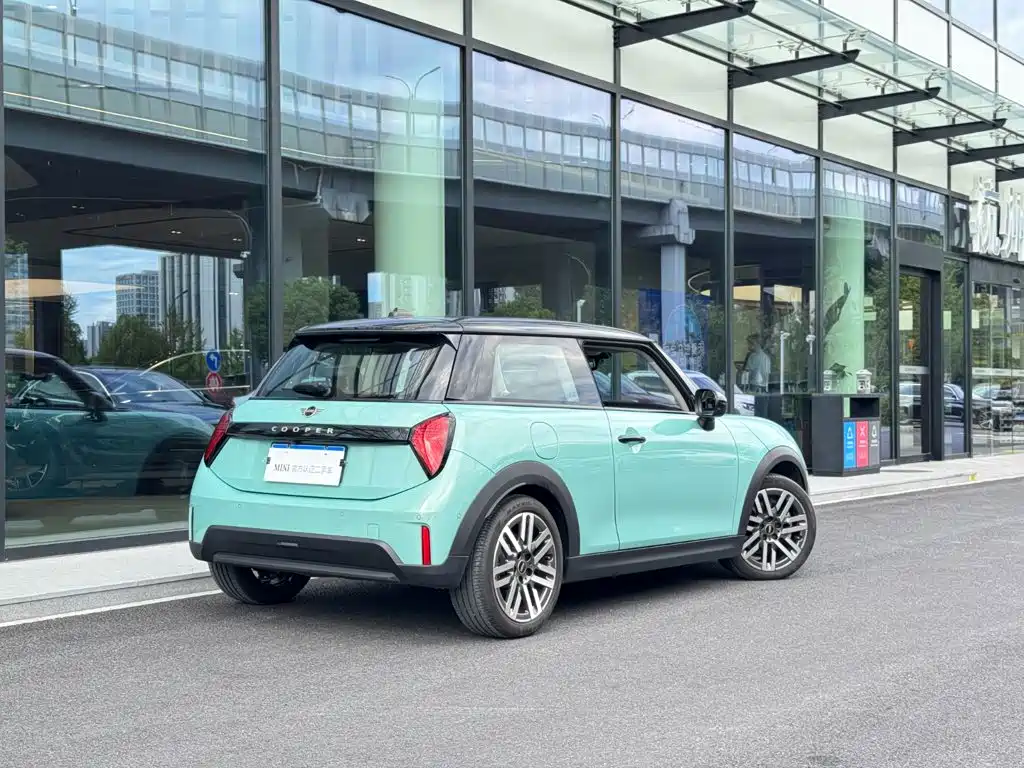 MINI Mini — миниатюра 6