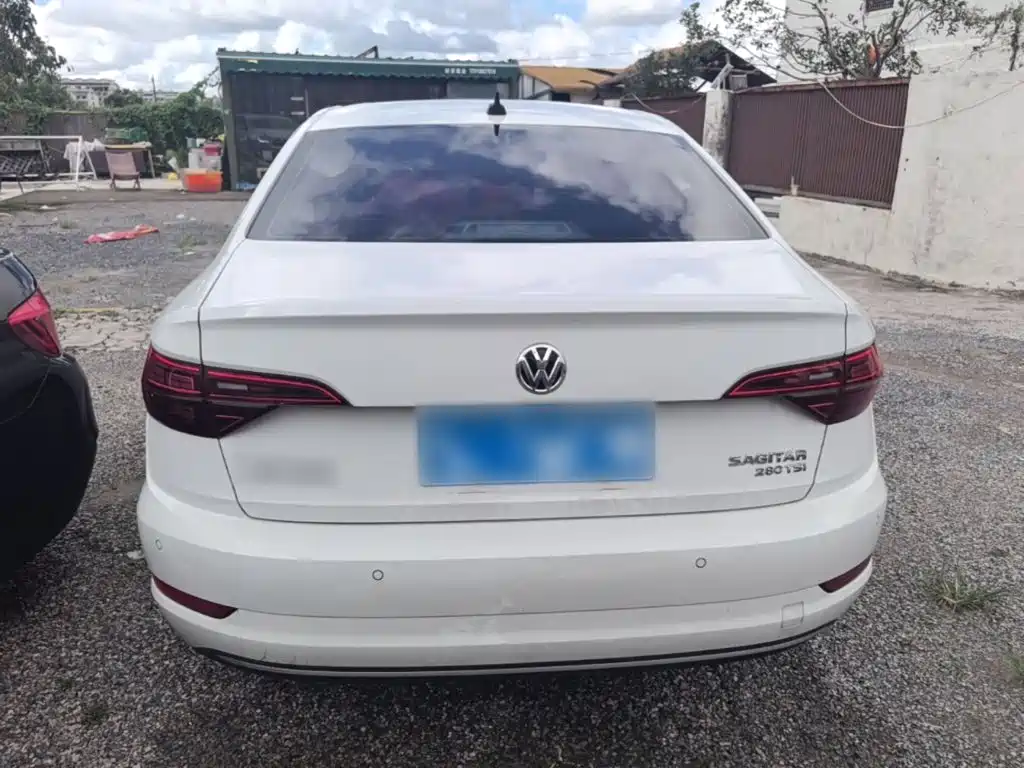 Volkswagen Sagitar — миниатюра 6