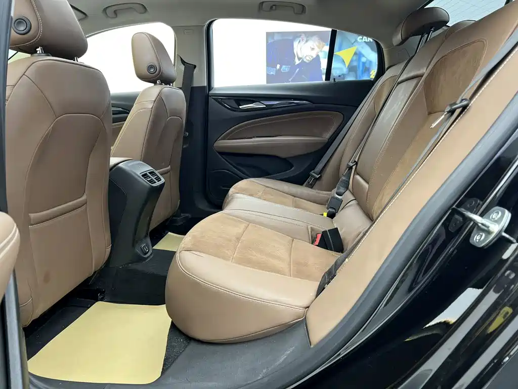 Buick Regal — миниатюра 20