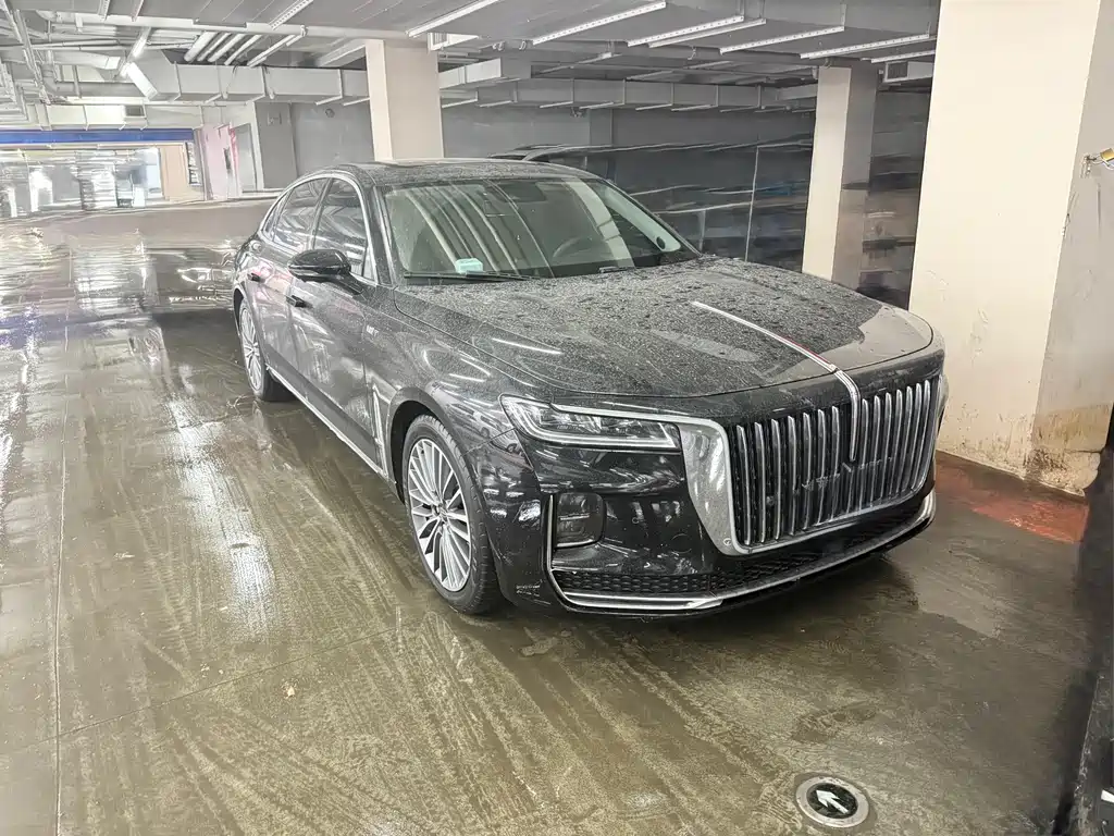 Hongqi H9 2022 2.0T Connected Flagship Smooth Edition