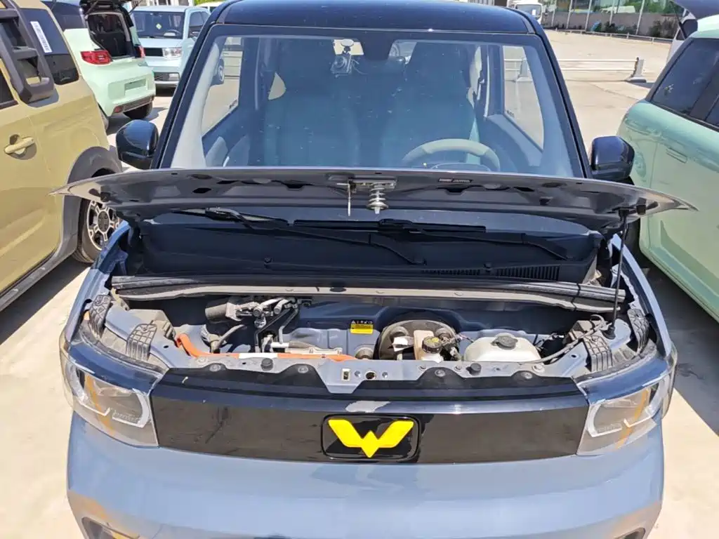 Wuling MINIEV — миниатюра 20