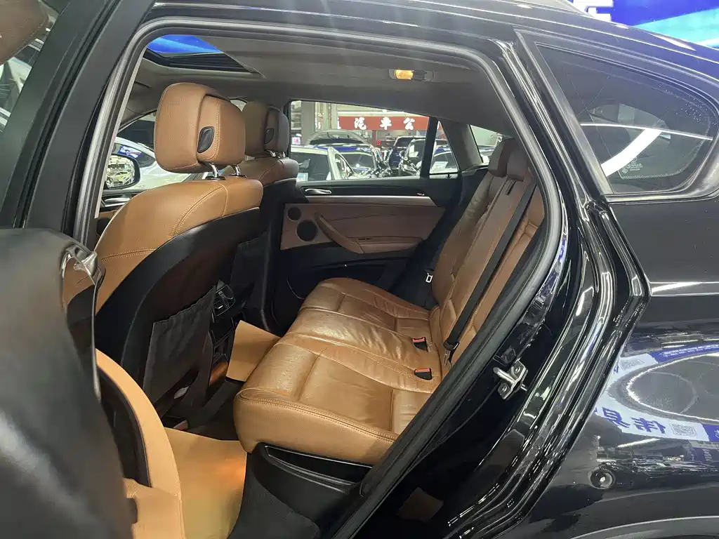 BMW X6 — миниатюра 6