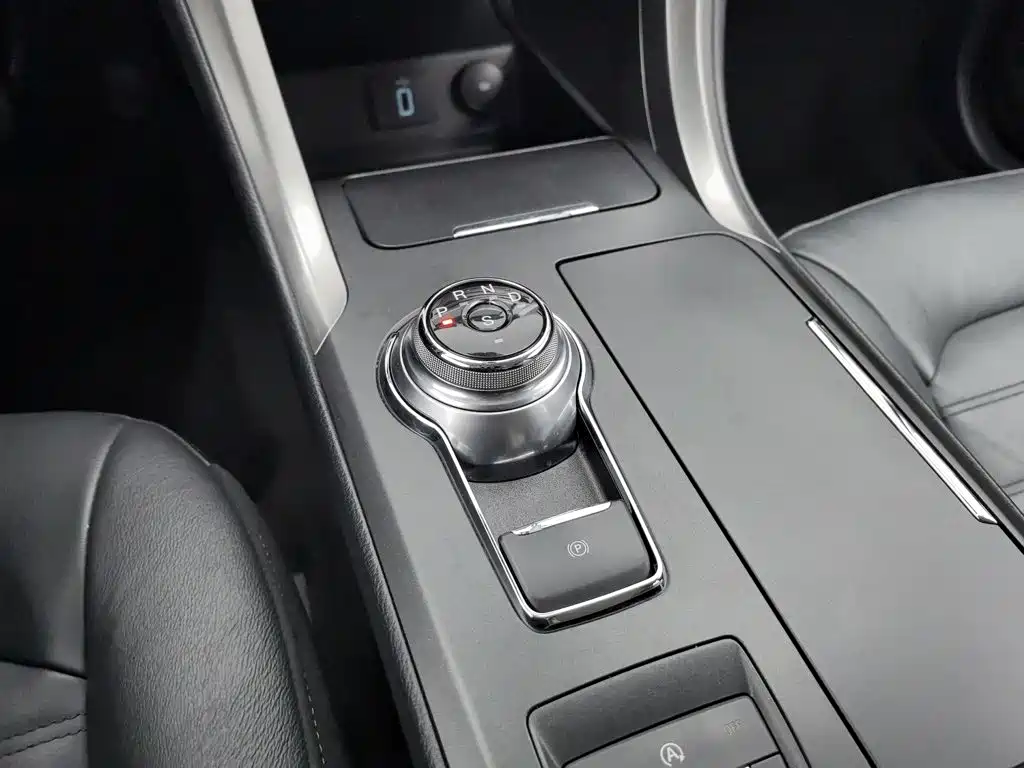 Ford Mondeo — миниатюра 13