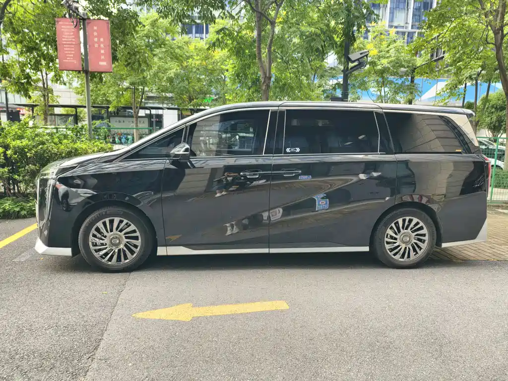 GAC Motor Trumpchi M8 — миниатюра 4