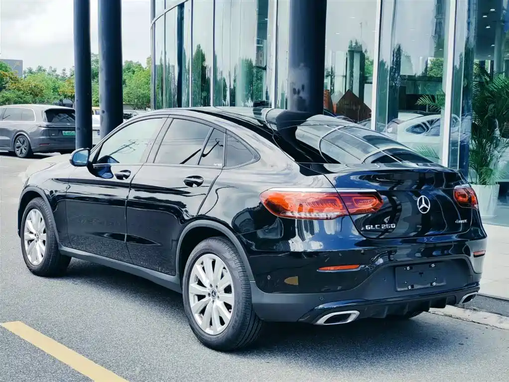 Mercedes-Benz GLC 2020 GLC 260 4MATIC SUV
