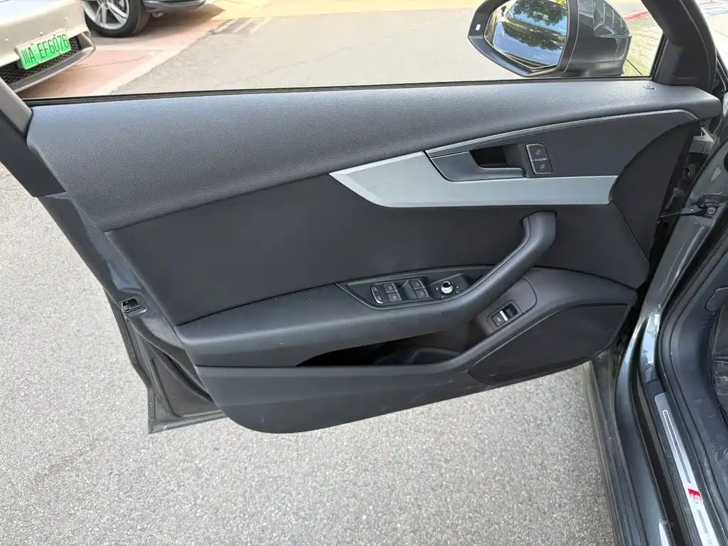 Audi A4L — миниатюра 6