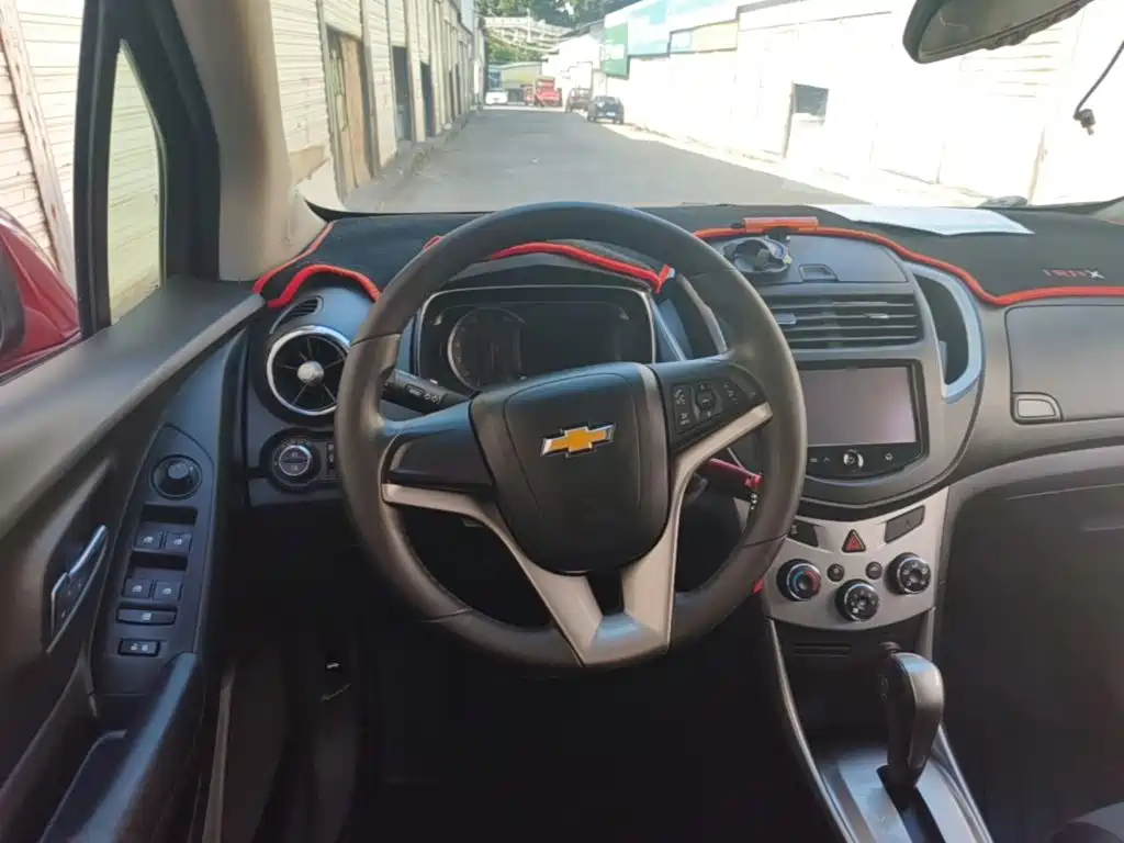 Chevrolet Trax — миниатюра 11