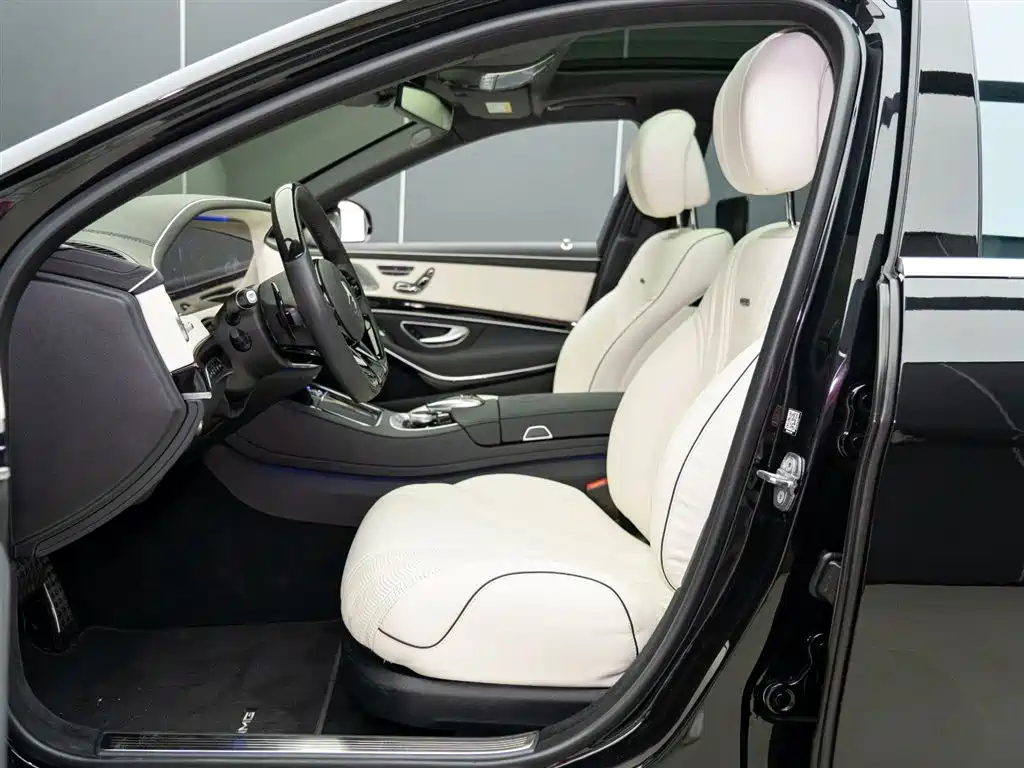 MERCEDES-BENZ S CLASS AMG